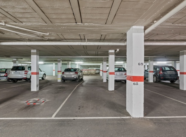 Resale - Apartment - Punta Prima