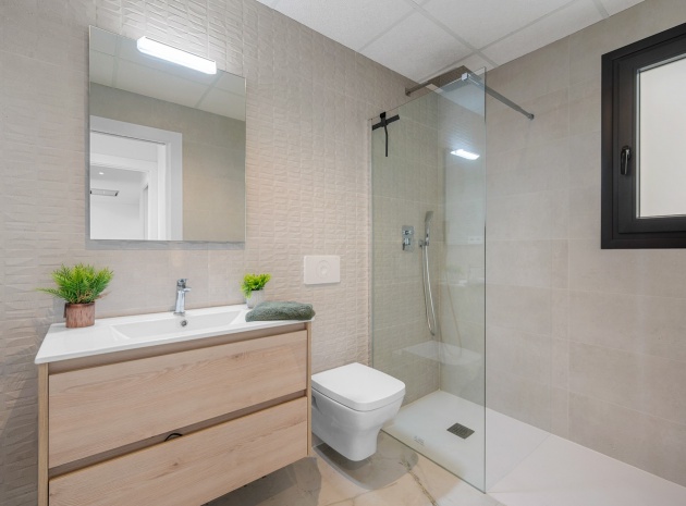 Resale - Apartment - Los Altos - Res. El Amanecer