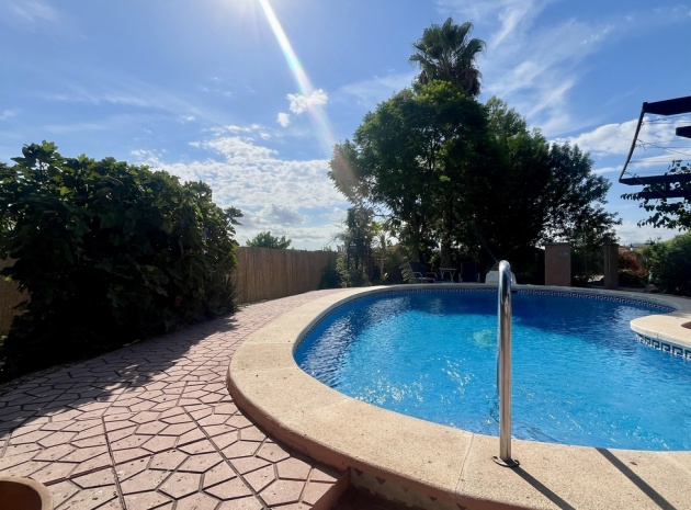 Återförsäljning - Villa - Orihuela