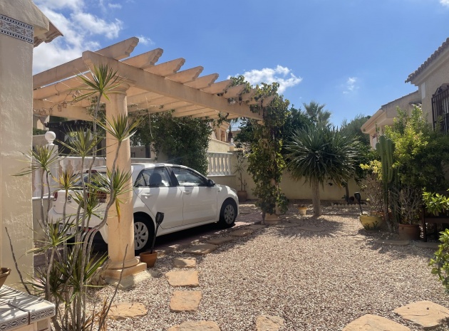 Resale - Villa - Algorfa - Montemar