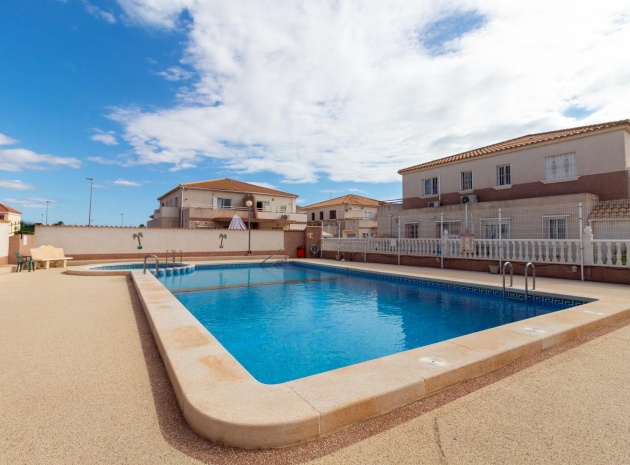 Resale - Villa - Cabo Roig - la regia