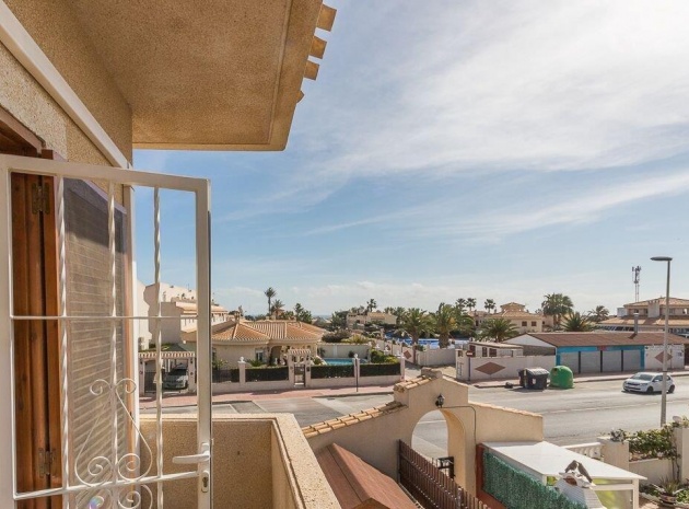 Resale - Villa - Playa Flamenca