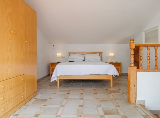 Revente - Maison de ville - Villamartin - valencias