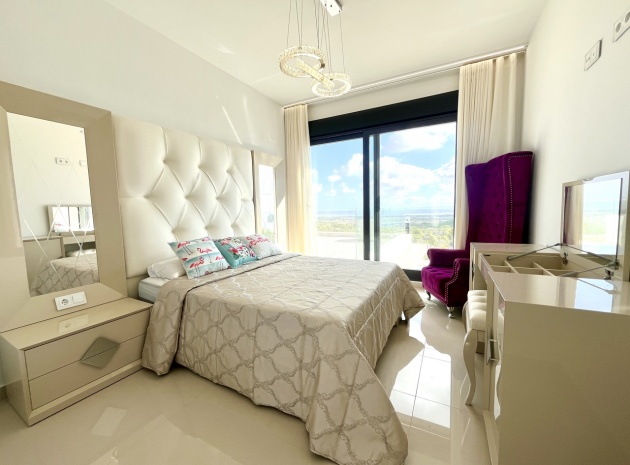 Wiederverkauf - Villa - San Miguel de Salinas - Res. Bellavista