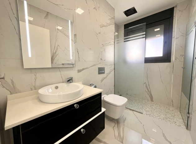 Wiederverkauf - Villa - San Miguel de Salinas - Res. Bellavista