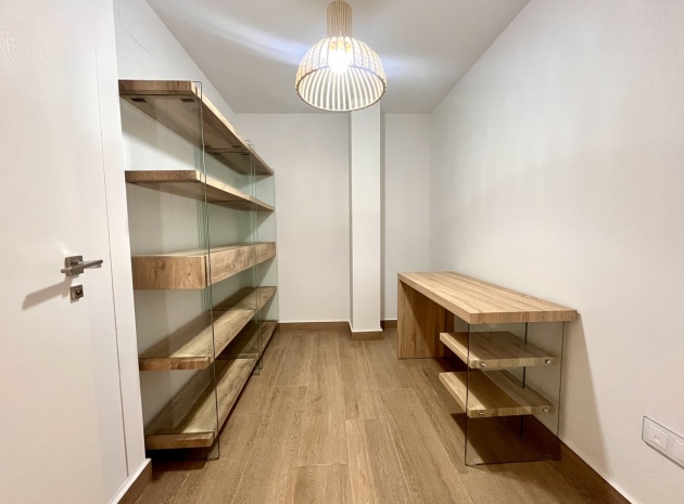 Wiederverkauf - Villa - San Miguel de Salinas - Res. Bellavista