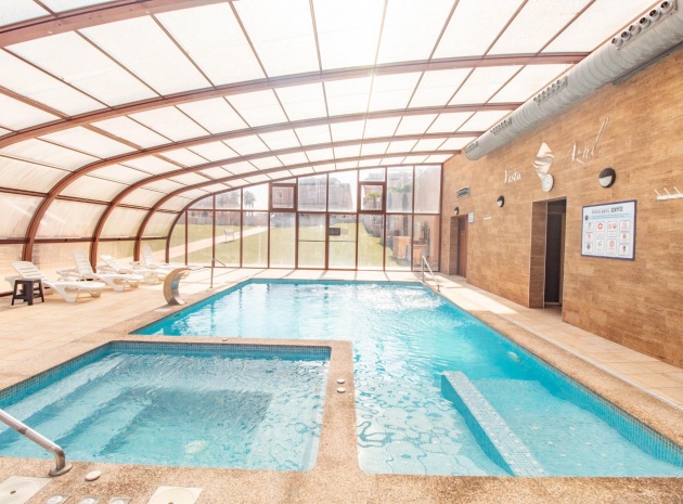 Resale - Apartment - Punta Prima - vista azul