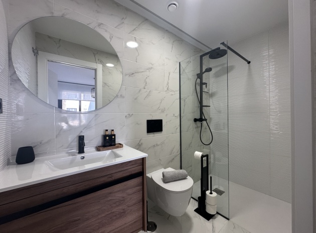 Resale - Apartment - Punta Prima - Res. Innova Beach