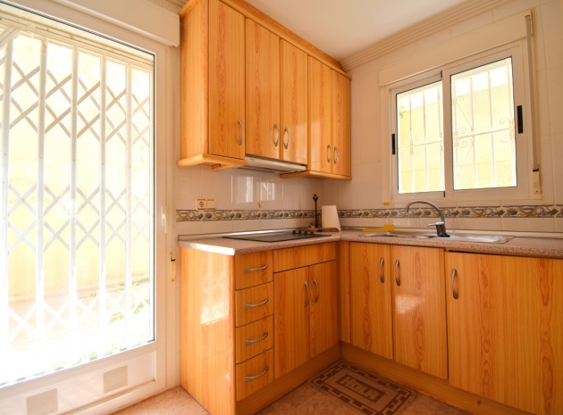 Resale - Townhouse - Villamartin - El Galan