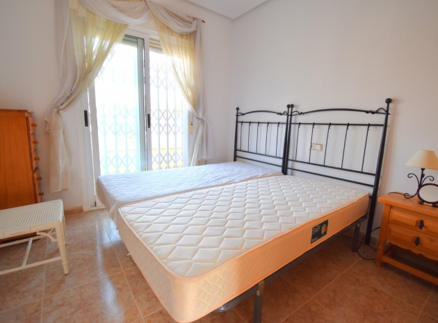 Resale - Townhouse - Villamartin - El Galan