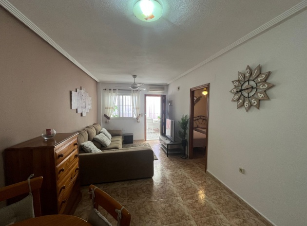 Återförsäljning - Lägenhet - Punta Prima - La Cinuelica