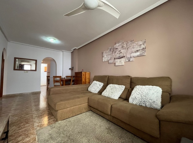 Återförsäljning - Lägenhet - Punta Prima - La Cinuelica