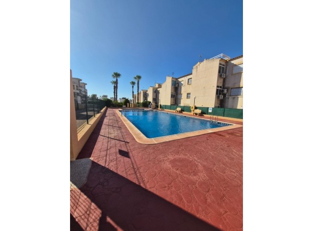 Återförsäljning - Lägenhet - Punta Prima - La Cinuelica