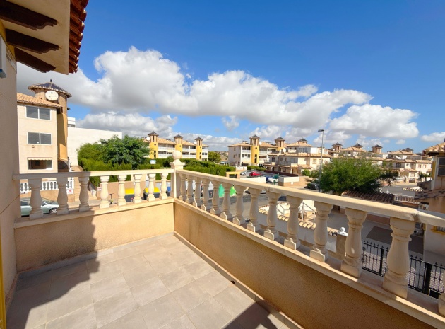 Resale - Villa - Cabo Roig - la regia