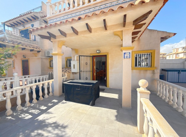 Resale - Villa - Cabo Roig - la regia