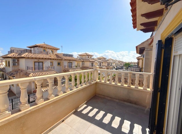 Resale - Villa - Cabo Roig - la regia