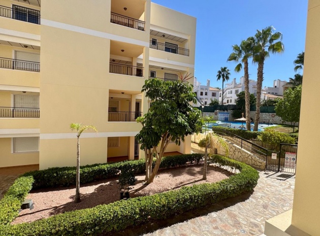 Resale - Apartment - Villamartin - jardin del alba