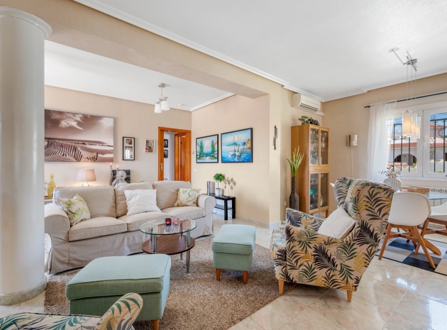 Återförsäljning - Villa - Ciudad Quesada