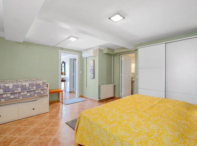 Återförsäljning - Villa - Ciudad Quesada