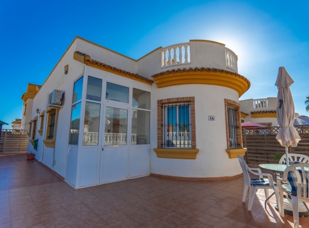 Wiederverkauf - Villa - Guardamar del Segura - El Raso