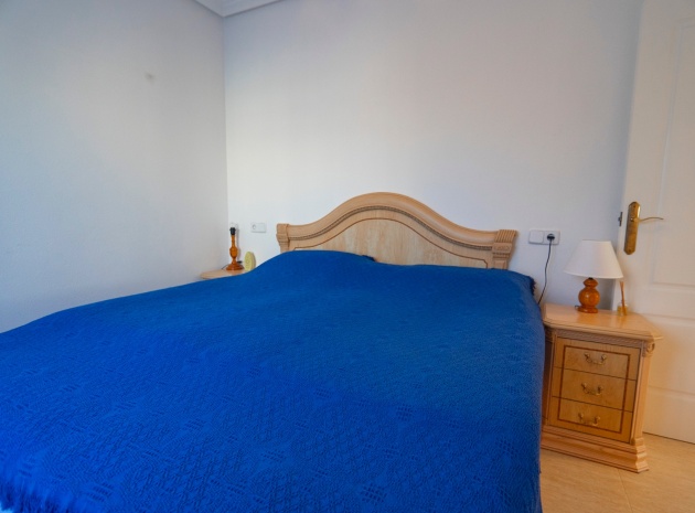 Wiederverkauf - Villa - Guardamar del Segura - El Raso