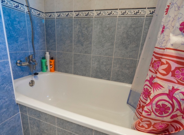 Wiederverkauf - Villa - Guardamar del Segura - El Raso