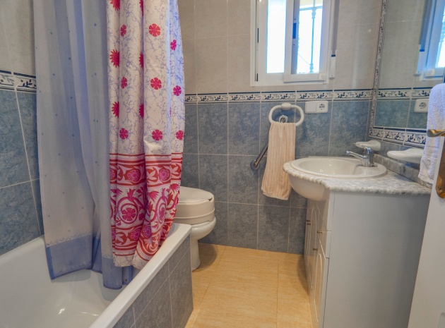 Wiederverkauf - Villa - Guardamar del Segura - El Raso