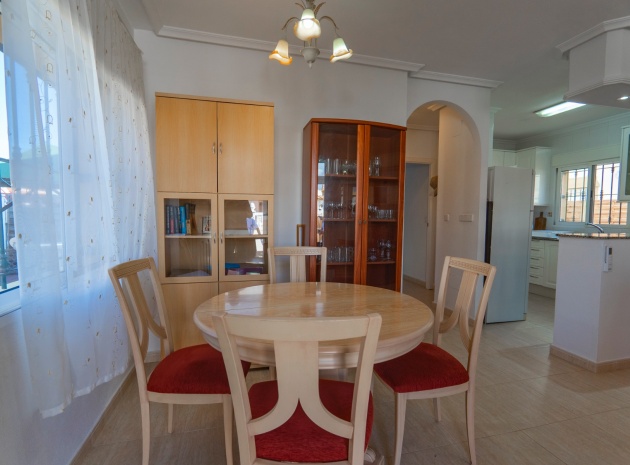 Wiederverkauf - Villa - Guardamar del Segura - El Raso