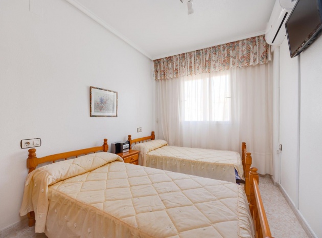 Wiederverkauf - Wohnung - Torrevieja - parque del naciones