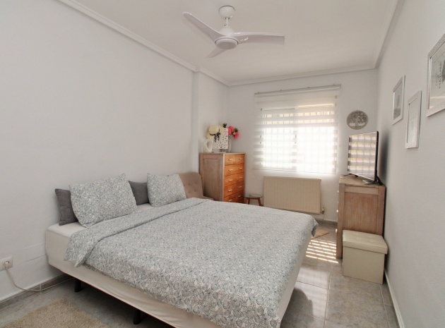 Återförsäljning - Villa - Villamartin - monte golf