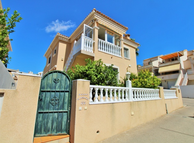 Återförsäljning - Villa - Villamartin - monte golf