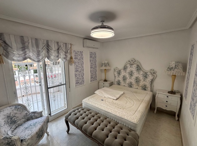 Resale - Townhouse - Benijofar - Monte Azul