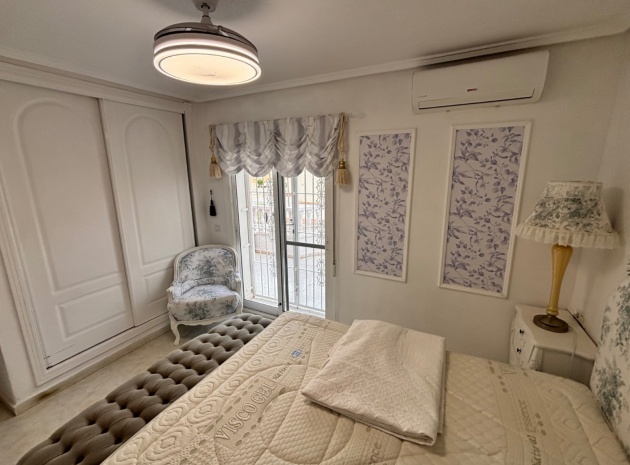 Resale - Townhouse - Benijofar - Monte Azul