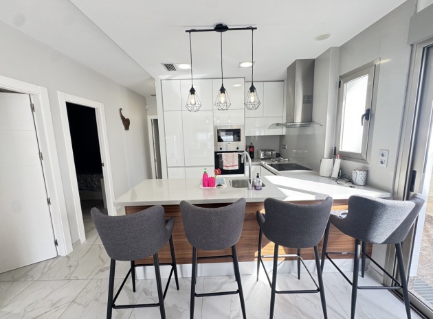 Revente - Villa - Villamartin