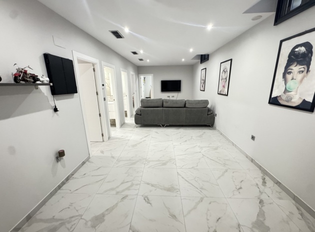 Revente - Villa - Villamartin