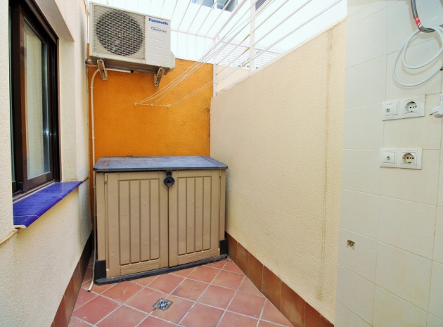 Revente - Appartement - Punta Prima - punta marina