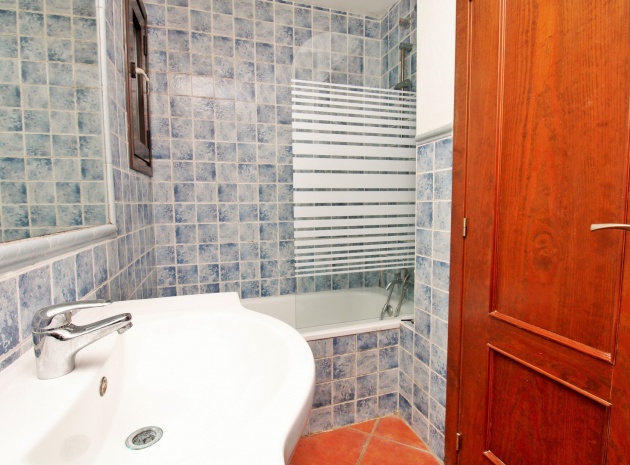 Revente - Appartement - Punta Prima - punta marina