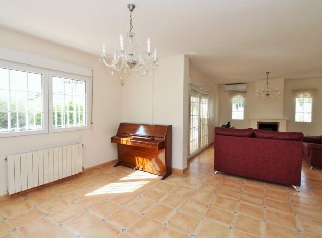 Revente - Villa - Villamartin