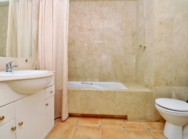 Revente - Villa - Villamartin