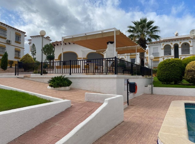 Resale - Apartment - Villamartin