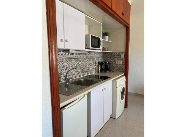 Resale - Apartment - Villamartin