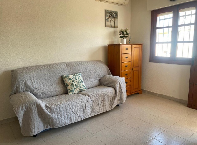 Resale - Apartment - Villamartin