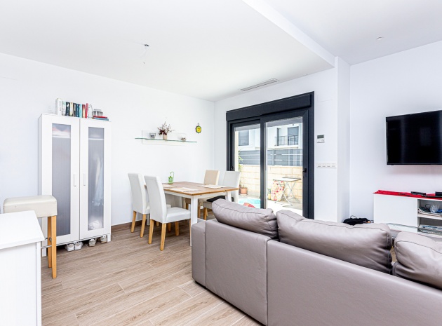 Återförsäljning - Villa - Ciudad Quesada - Dona Pepa