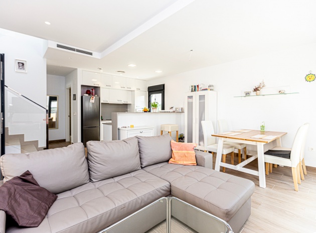 Återförsäljning - Villa - Ciudad Quesada - Dona Pepa