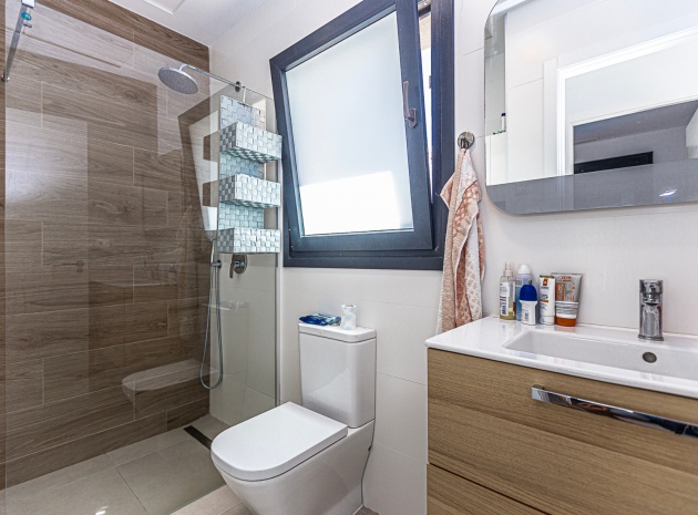 Återförsäljning - Villa - Ciudad Quesada - Dona Pepa