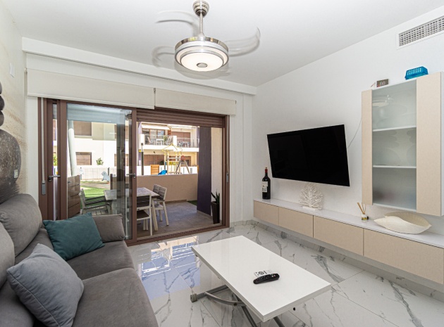 Wiederverkauf - Wohnung - Mil Palmeras - Beachside Mil Palmeras