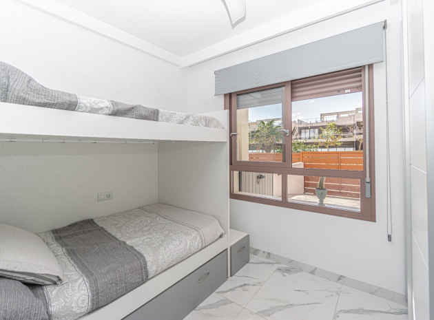 Wiederverkauf - Wohnung - Mil Palmeras - Beachside Mil Palmeras