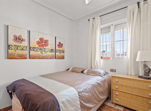 Resale - Villa - Cabo Roig - Lomas de Cabo Roig