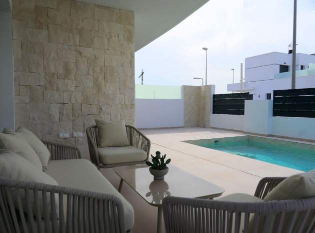 Nybyggnad - Villa - Dolores - polideportivo