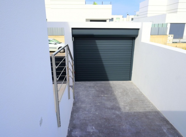 Nybyggnad - Villa - Dolores - polideportivo